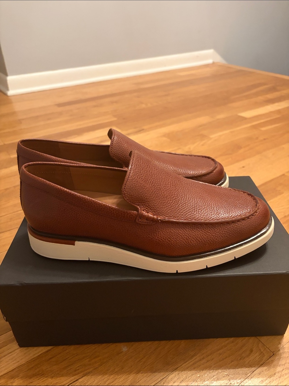 Allen Edmonds Carson Venetian Slip-On Chestnut Brown Pebbled Leather